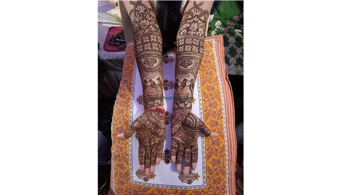 Raj Mehandi Designer