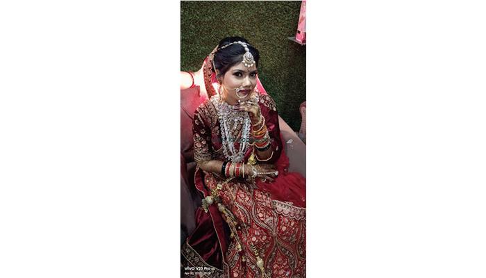Ruhi beauty parlour bela