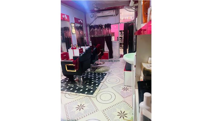 Aaradhana Beauty Parlour And Fancy Collection