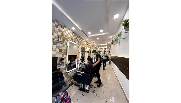 Aishwarya Sarin Unisex Salon