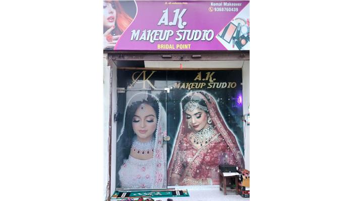AK Makeup Studio 💄