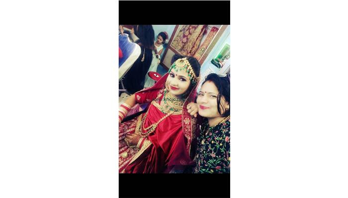 Anshika Beauty Parlour Banda