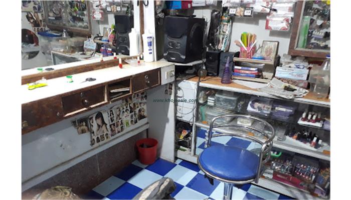 Apsra beauty parlor