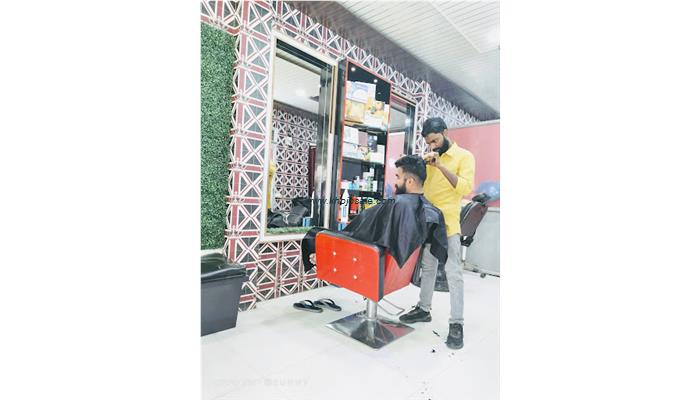 Biggboss Mens Parlour And Massage Center
