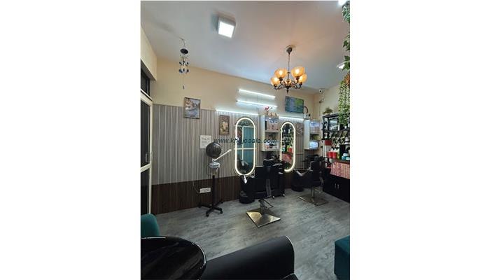 Cosmo Unisex Salon