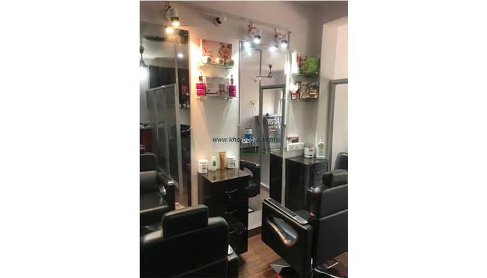 Disha Beauty Salon