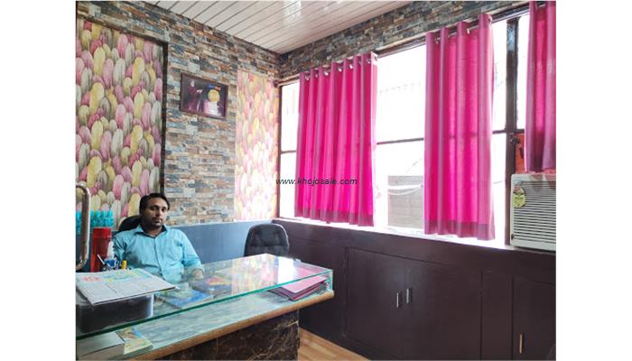 Dream Looks - Hair Weaving In Patna | Hair Replacement In Patna | Hair Bonding In Patna