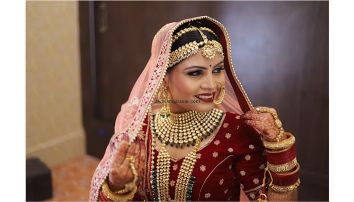 Ganga Beauty Parlour