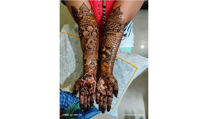 Komal Mehndi