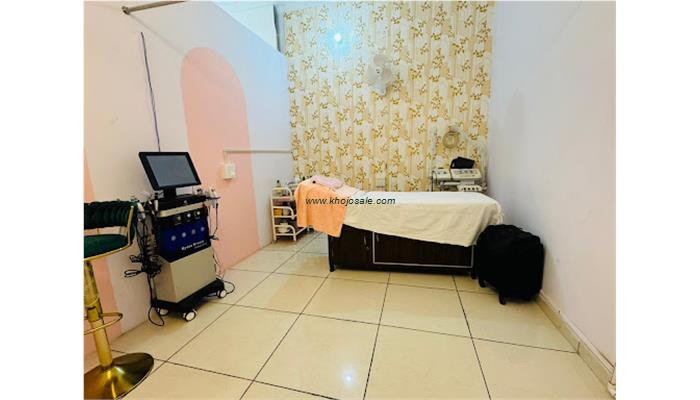 Meenakshi Deol Makeover || Premium Beauty Parlour