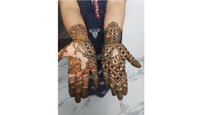 Mehndi Race