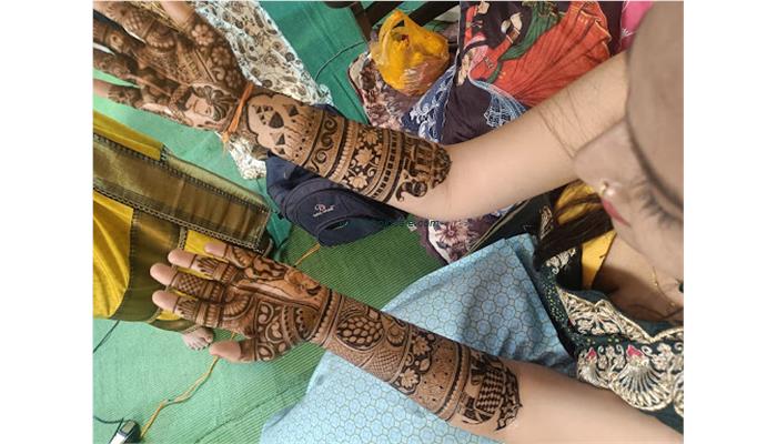 Monu Mehandi Arts