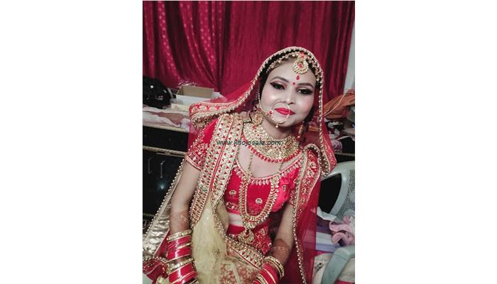 Naina Beauty Parlor - Party Makeup IN Aliganj, Lucknow