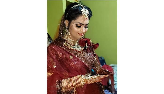 Navneeta Style Up Salon
