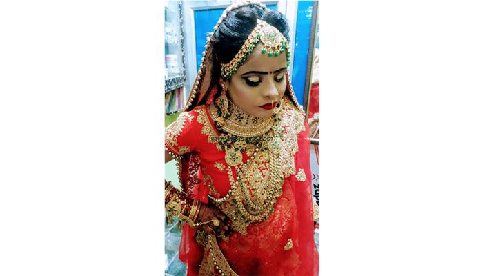 Neha Beauty Salon