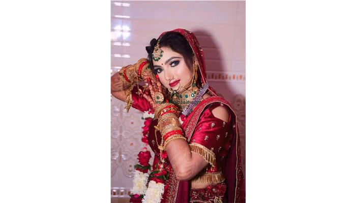 PARI BEAUTY PARLOUR