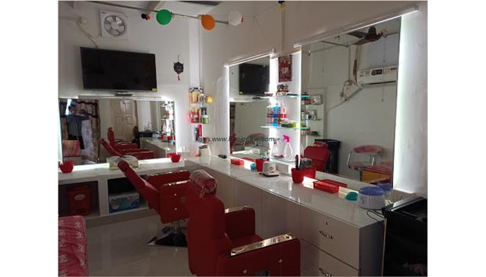 Poonam Makeovers Beauty Parlour & Salon