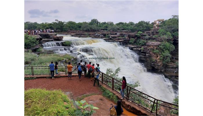 Rajdari Waterfalls