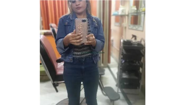 Riya Stylish Beauty Salon With Academy