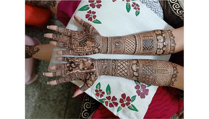 Roop Nikhar Beauty Parlour