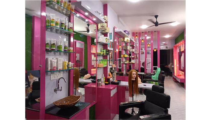 Sakhi Beauty Parlour