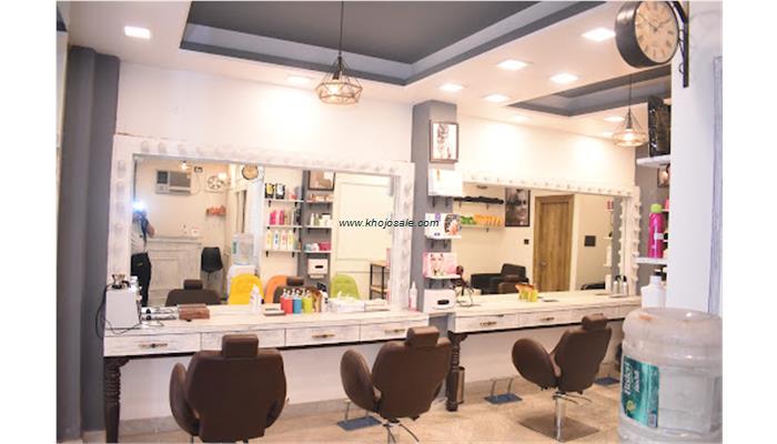 Salon La Cafe