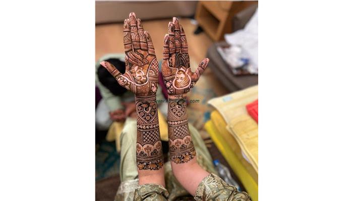 Satyadev Mehandi Artist