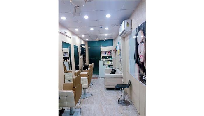 Shine Makeup Studio & Beauty Parlour