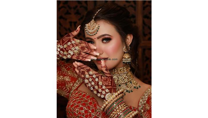 Simran Pal Makeup Studio