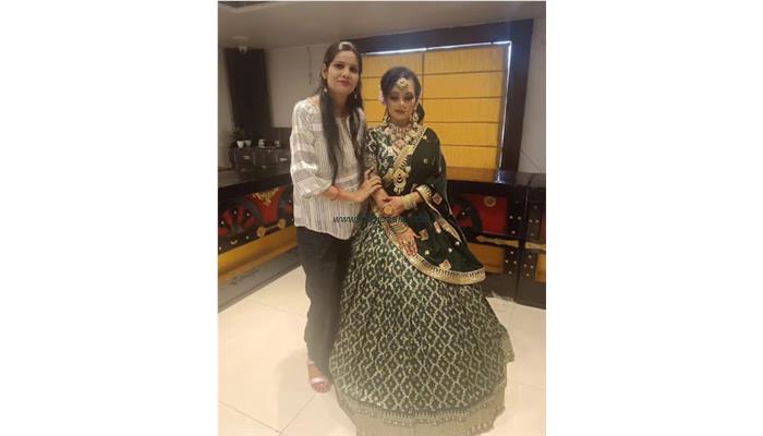 Tanishka Ladies Beauty Parlour