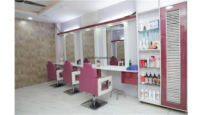 The Beauty Lounge