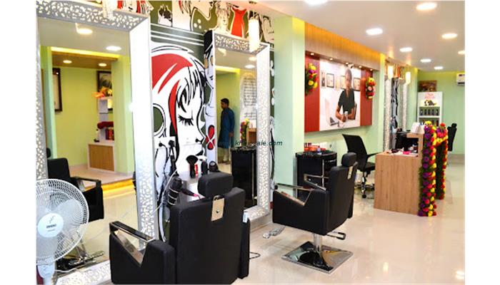 The Jawed Habib Salon, Bhatta