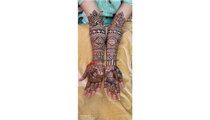 Ujjwal Mehendi Art