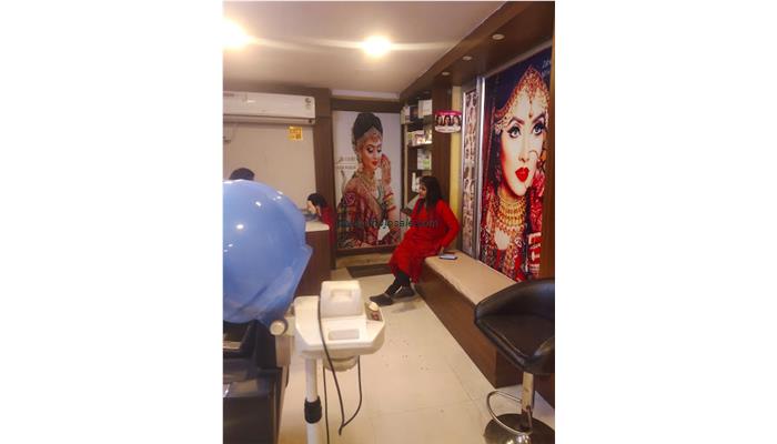V D Professional Salon & Hair Spa