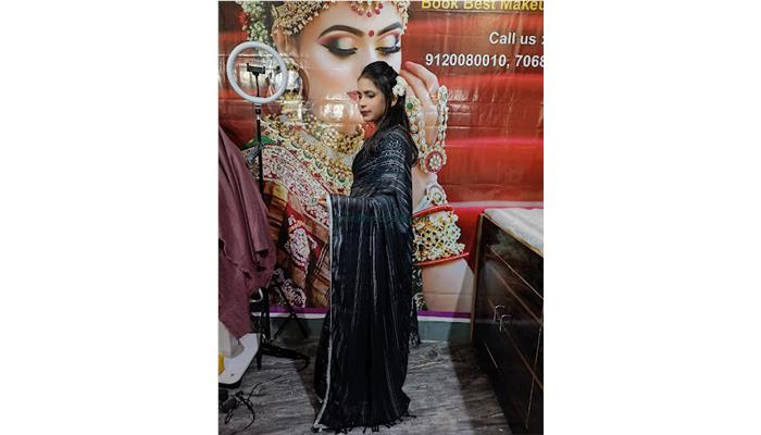 Varsha Beauty Parlour