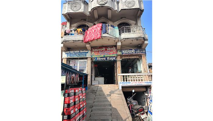 Vinay Saloon And Gents Parlour