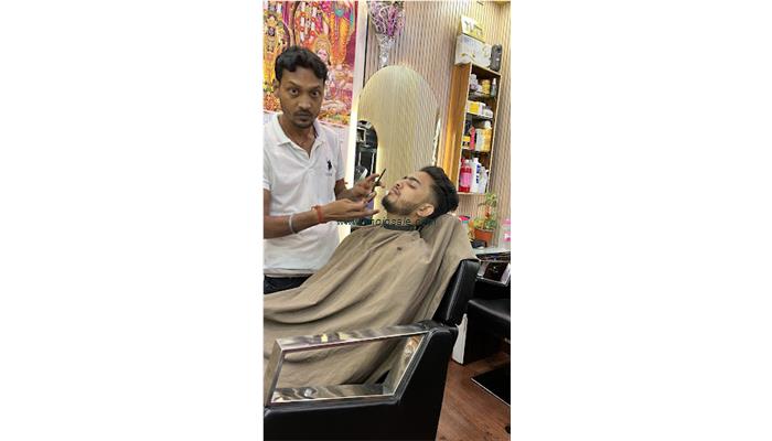Vivek Saloon Araria